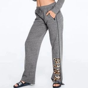 VS Pink Leopard Boyfriend Pant